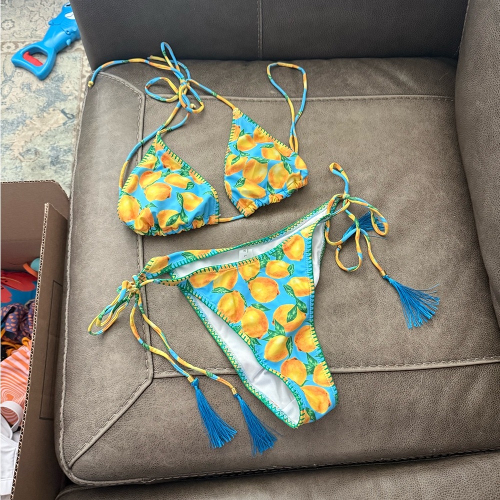 Vibrant Lemon Print Bikini Set